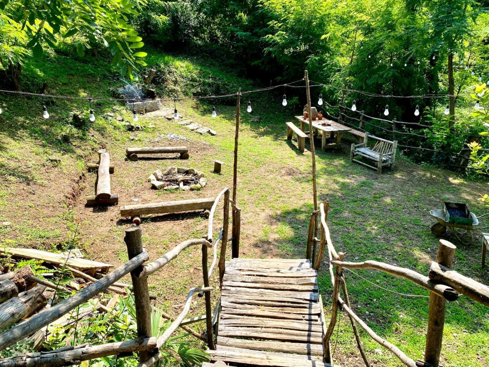 Green House クタイシ エクステリア 写真